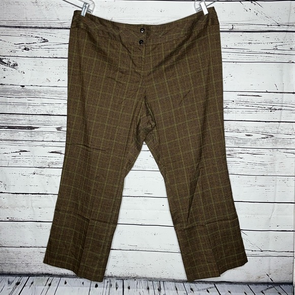 Fashion Bug NWT Size 26W Average Brown & Green Plaid Trouser Dress Pants - Picture 1 of 4